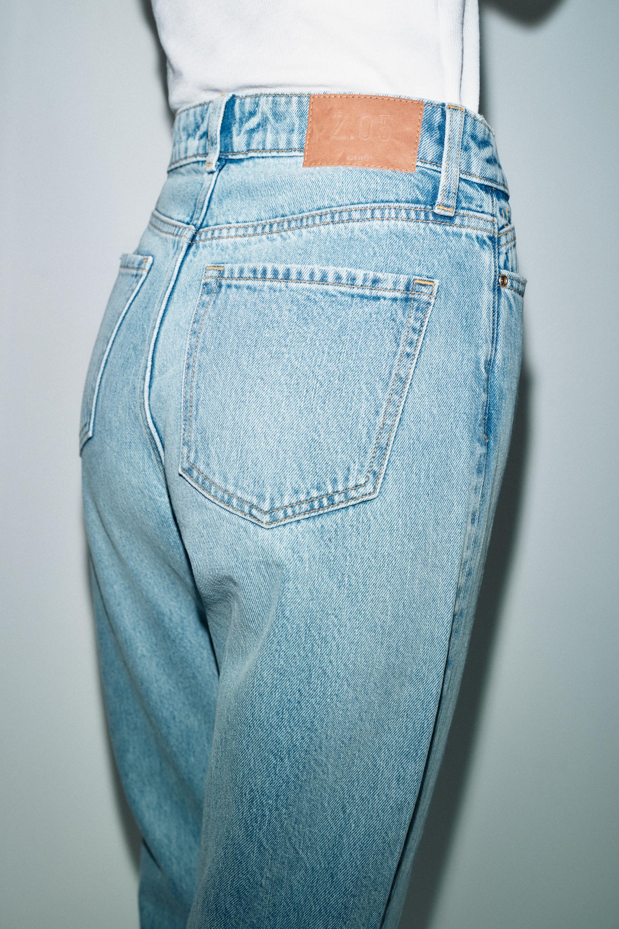 Z1975 HIGH-WAIST MOM FIT JEANS